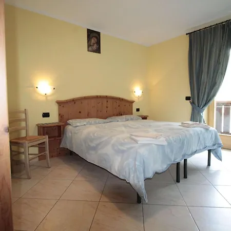 Alpstuga Modern Holiday In Italy Near Ski Area Livigno