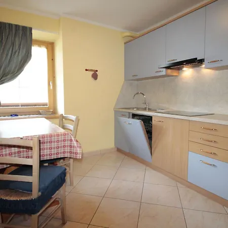木屋 Modern Holiday In Italy Near Ski Area