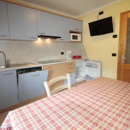Modern Holiday In Italy Near Ski Area Alpstuga *